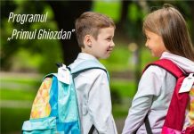La Mioveni, elevii din clasele pregătitoare vor primi câte un ghiozdan plin cu rechizite!